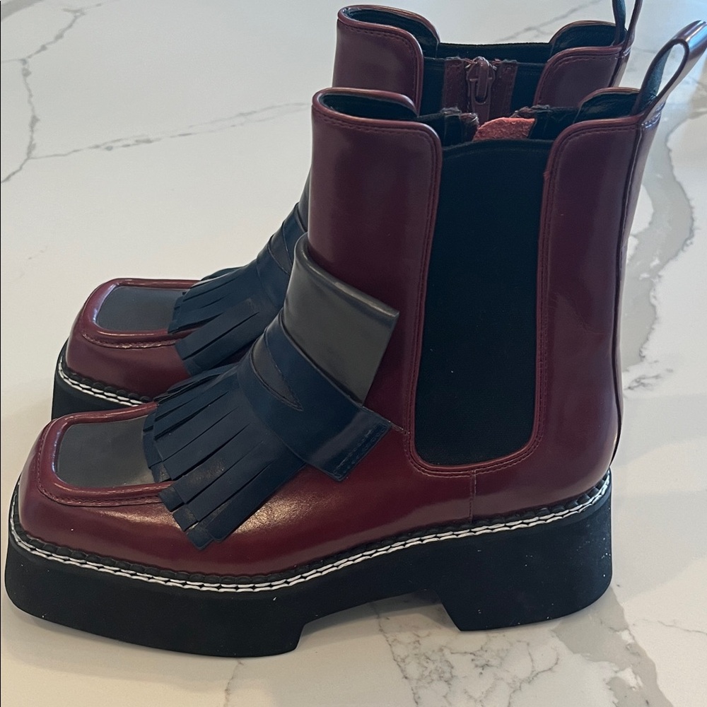 Stylish Burgundy and Black Women's Boots - Picture 4 of 8